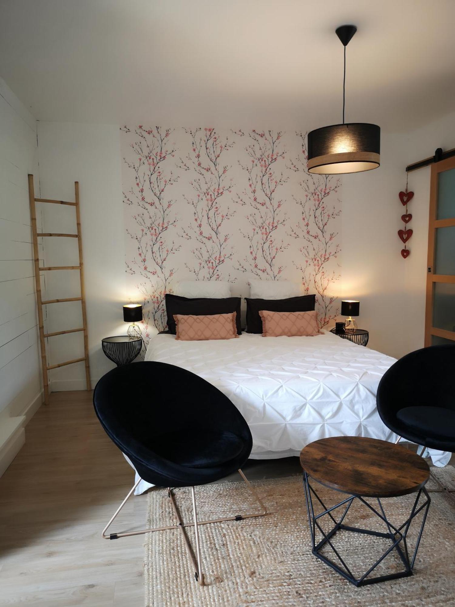 Au Gray Du Temps Suspendu Bed & Breakfast Pleslin-Trigavou Bagian luar foto